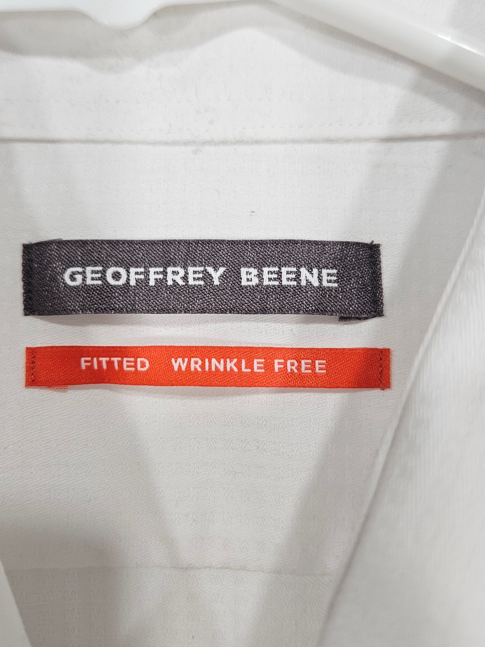 Geoffrey Beene White Fitted Dress Shirt. NWT